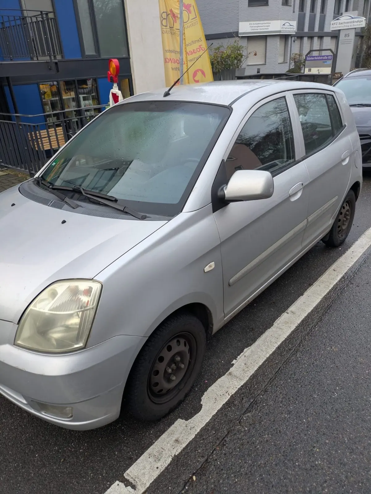 Citroën C4 Picasso mit Getriebe- oder Parkbremsenfehler gesucht – Bielefeld – Bild 1