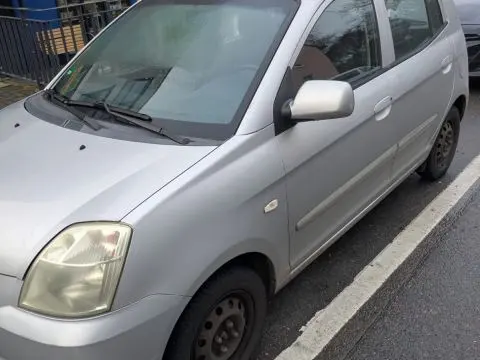 Citroën C4 Picasso mit Getriebe- oder Parkbremsenfehler gesucht – Bielefeld