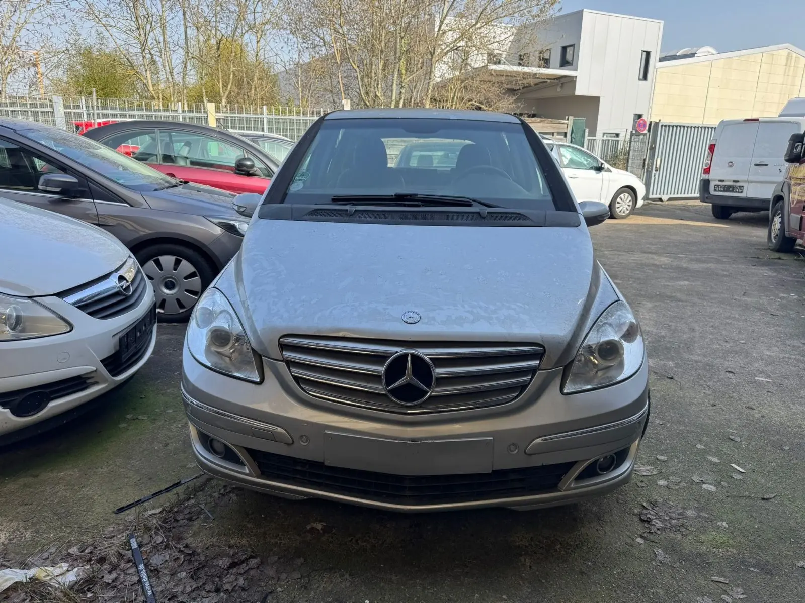 Ältere Mercedes mit Rost gesucht – W124, W210, W211, Sprinter – Bild 1