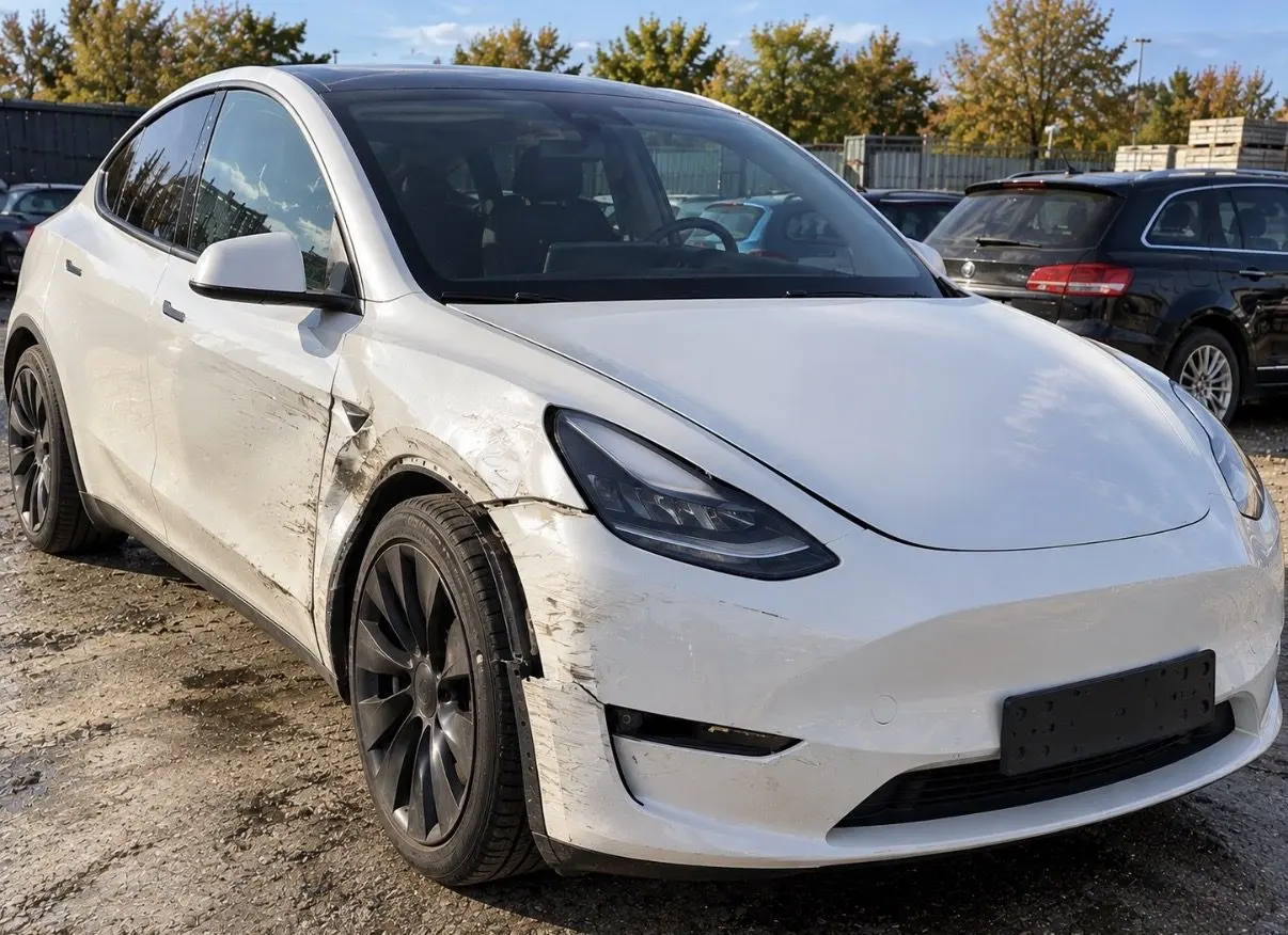 Auto mit Schaden in Rösrath oder Köln-Ost? Wir kaufen es – Bild 1