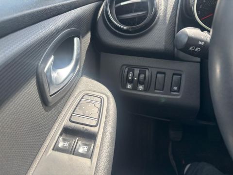 Renault Clio IV 4 Grandtour Limited Ez. 05/2020 – Bild 5